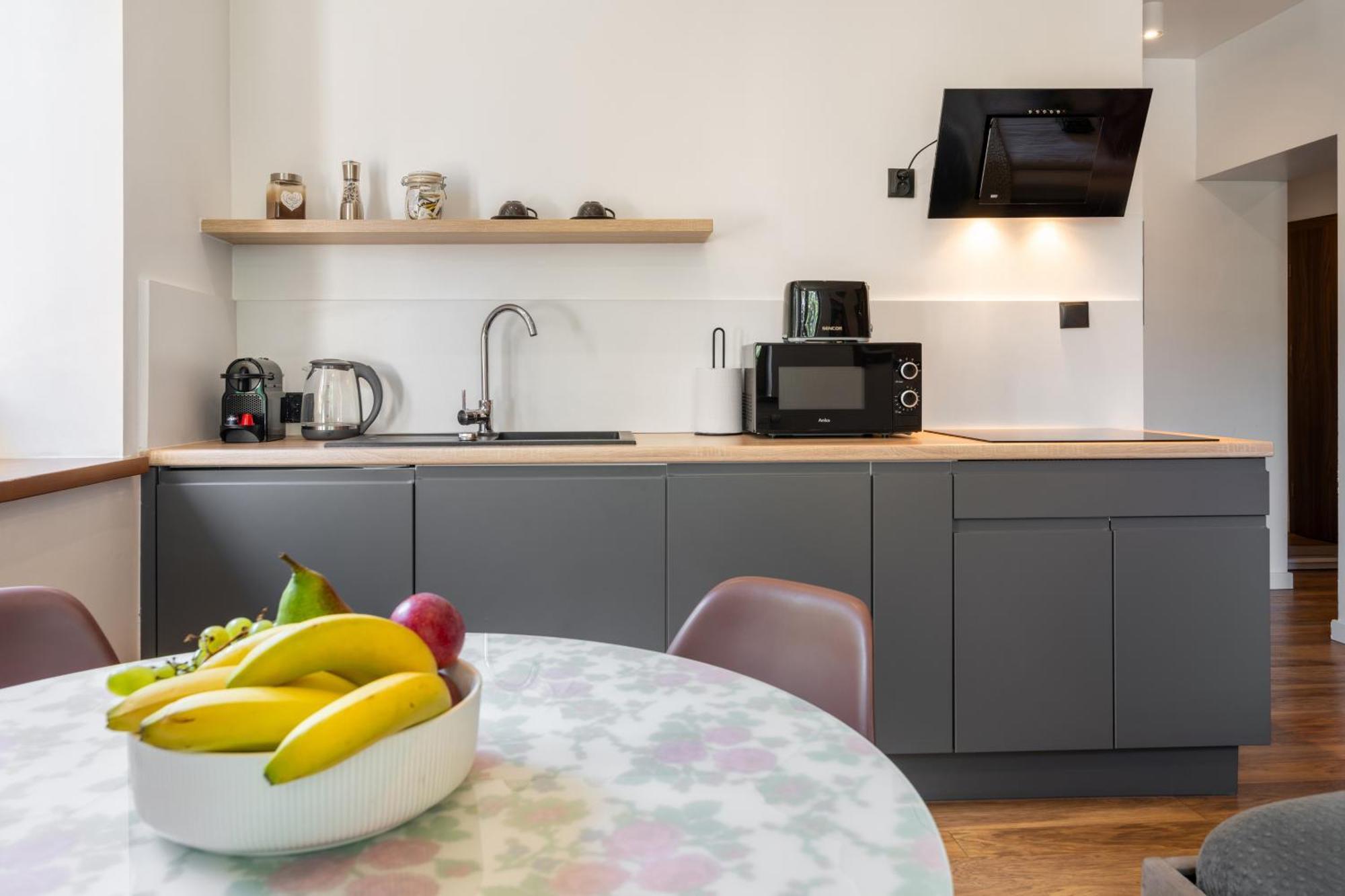 Standard Apartment,1615718014:JPEG